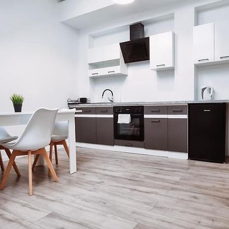 Sunny Apartment 8 Krasków Εξωτερικό φωτογραφία