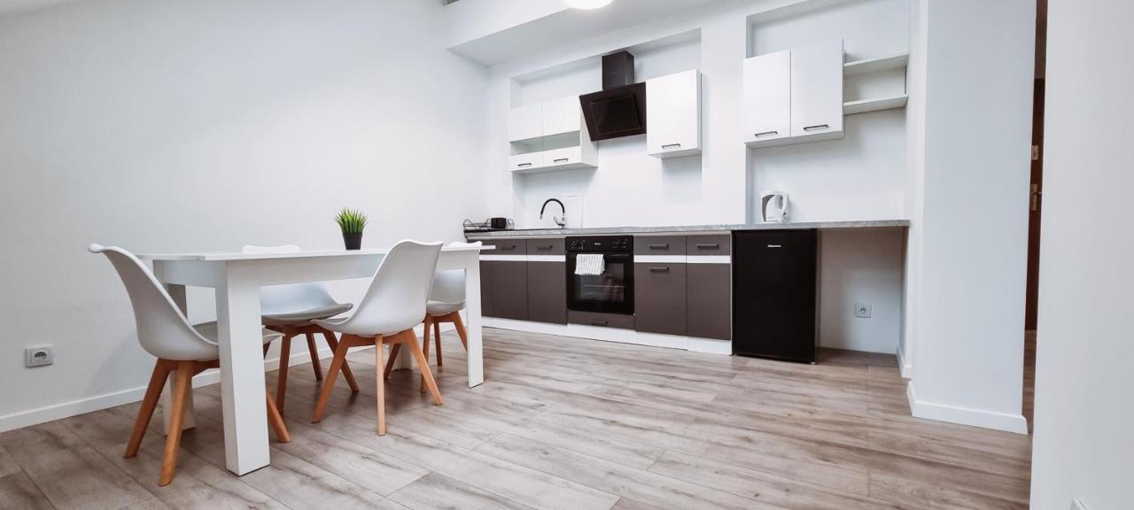 Sunny Apartment 8 Krasków Εξωτερικό φωτογραφία